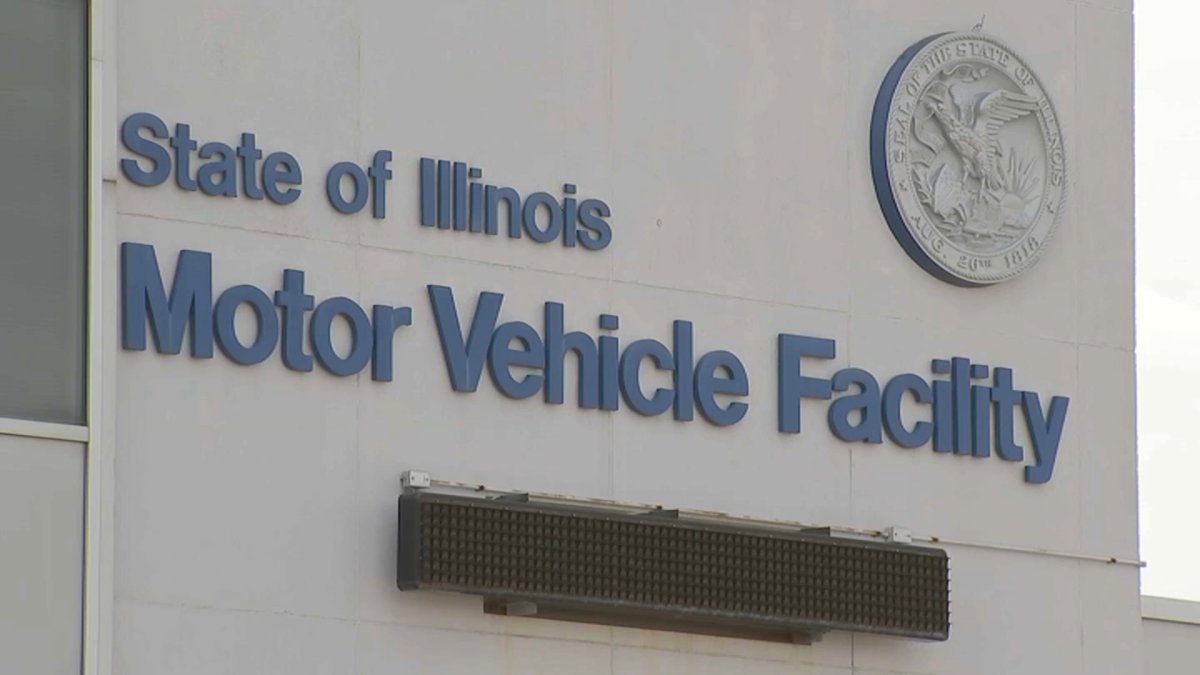 Cómo conseguir una cita en los DMV de Illinois para conductores