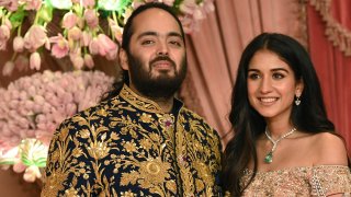 Anant Ambani y su novia. Radhika Merchant, se casarán este viernes en una fastuosa boda en Mumbai, India.