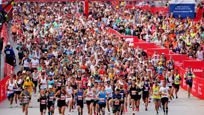 CHICAGO, ILLINOIS – OCTOBER 08: A general view of the start line as runners compete in the 2023 Chicago Marathon at Grant Park on October 08, 2023 in Chicago, Illinois. (Photo by Michael Reaves/Getty Images)