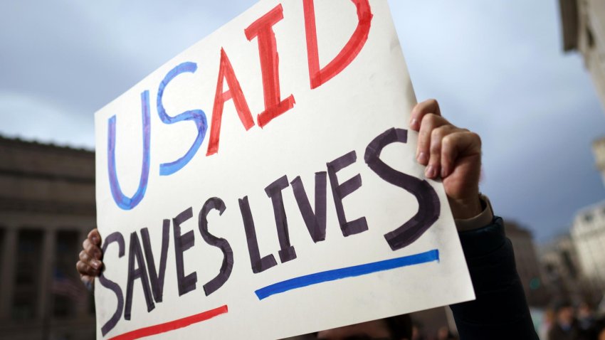 EE.UU. suspende los contratos de trabajadores no esenciales de la Usaid en todo el mundo