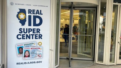 Las últimas noticias: Real ID, oposición en Venezuela, arrestos en NY