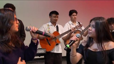 Jóvenes de los suburbios celebran la cultura e identidad mexicana este Cinco de Mayo