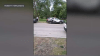 Policía: Hallan a un joven de 13 años muerto por disparos en un callejón de Joliet