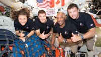 Los astronautas de Artemis II alista el regreso a la Tierra y su amerizaje en el penúltimo día de misión