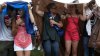 Retrasan entrada a Lollapalooza por las fuertes lluvias en Grant Park anoche