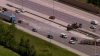 Cierran la I-290 en los suburbios tras volcar un camión y derramar ladrillos en la vía