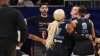 Chicago Sky veta al exjugador de la NBA Enes Kanter Freedom de jugar en casa