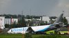 Avión de Amazon rebasa la pista y se incendia en el aeropuerto de Miami; mueren 5 personas