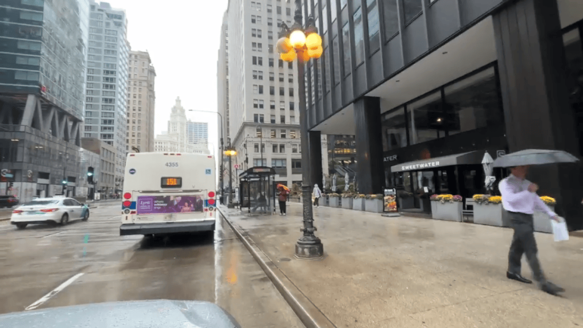 Chicago to Launch Dedicated Northbound Bus Lane on Michigan Avenue