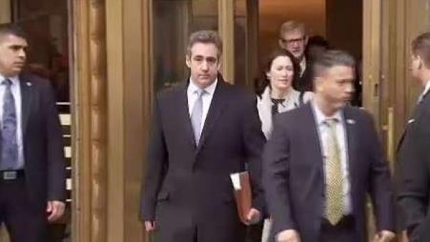 Condenan a la cárcel al exabogado de Trump