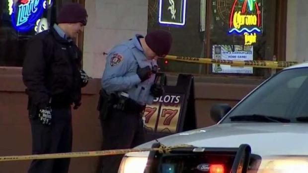 Investigan asesinato dentro de un bar en Joliet