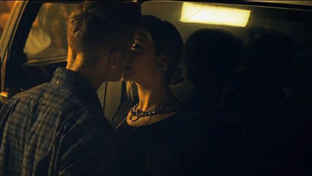 Video: Bieber promociona video en la comisaría
