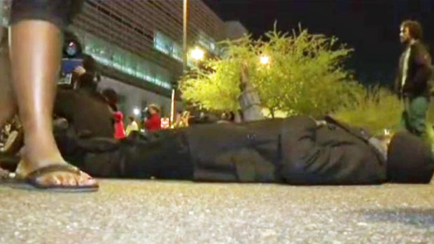 Video: Policía de Phoenix asesina a hombre