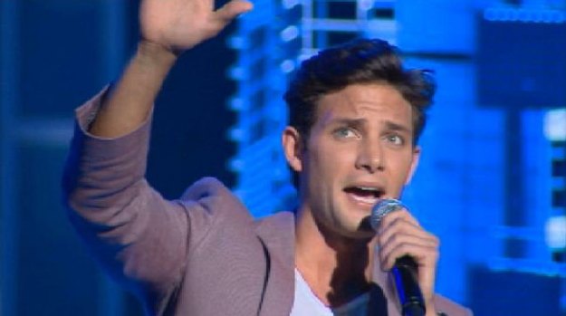 Video: Gabriel Coronel "pillado" con una rubia