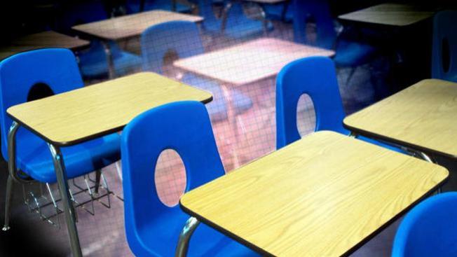Proponen apertura de 12 escuelas “charter”