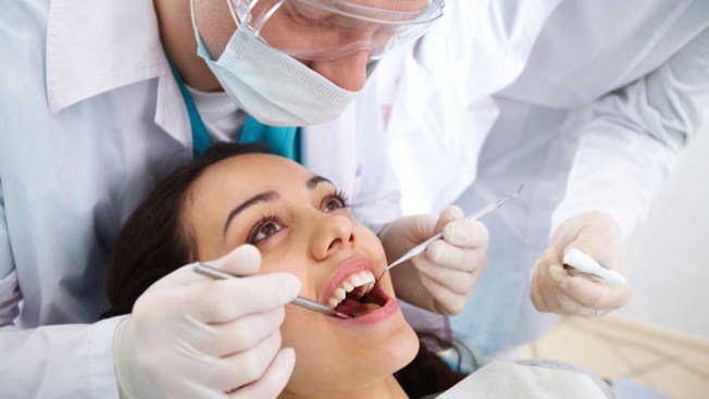 Servicios dentales gratuitos en Chicago