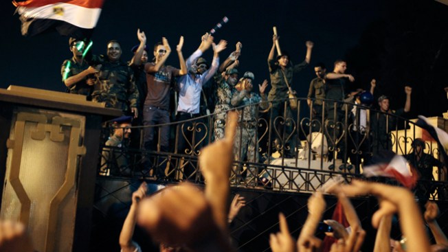 Egipto condena a muerte a 529 personas