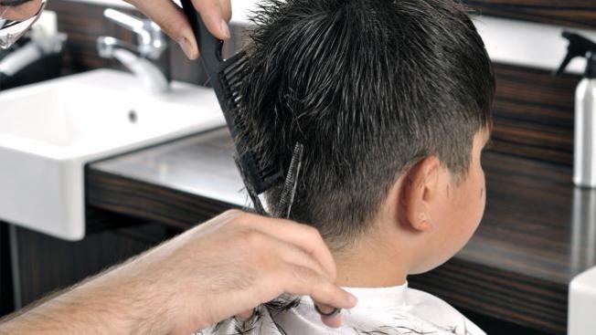 Corte de pelo para niños gratis