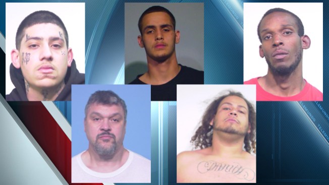 Presuntos pandilleros arrestados
