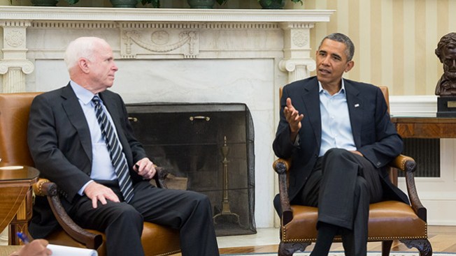 Siria: McCain urge apoyo a Obama