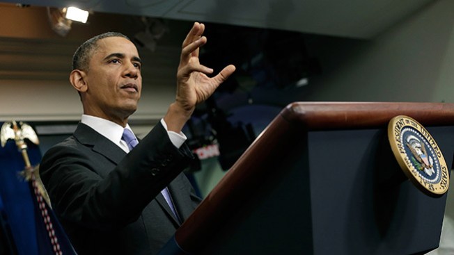 Obama anuncia solución a seguros