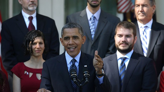 Obama reconoce caos en ley de seguros