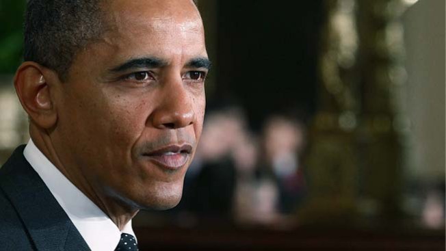 Obama regresa dinero a familiares de fugitivo