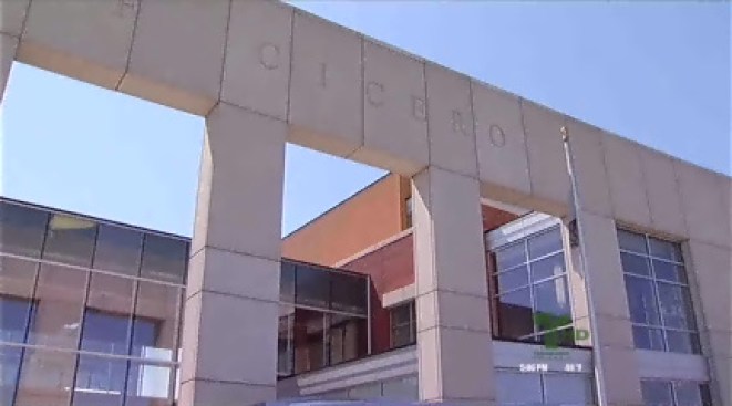 Golpes bajos por la Alcaldía de Cícero